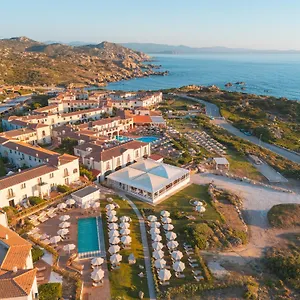 ***** Resort Mangia's Santa Teresa Sardinia, Curio Collection By Hilton Italien