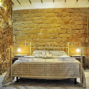 https://grotta-dei-greci.sicilyhotelsitaly.net